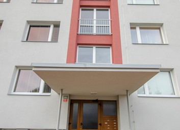 Regenerace panelového domu, Jičín
