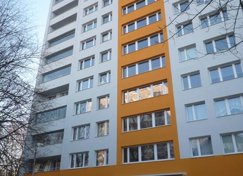 Stavební úprava, regenerace, oprava a údržba bytového domu Baarova 1375, Hradec Králové