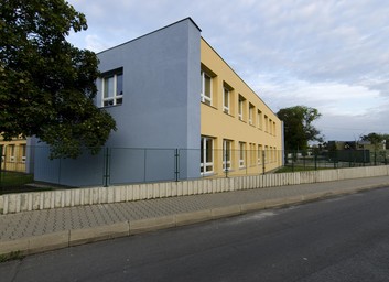 Přístavba ZŠ Loučanská, Praha